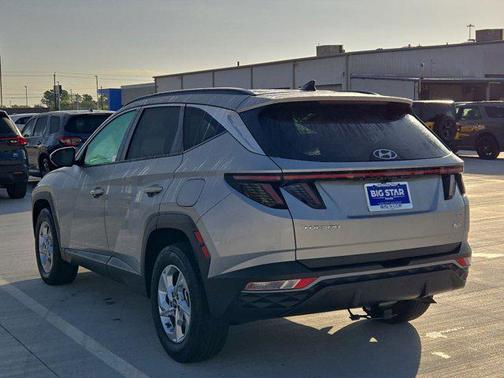 Shimmering Silver 2023 Hyundai TUCSON SEL