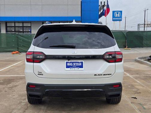 2026 Honda Pilot Black Edition