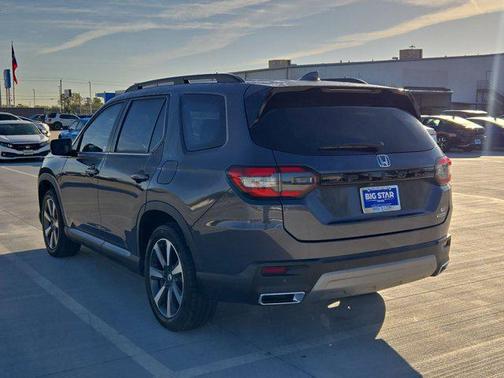 2024 Honda Pilot Touring 8-Passenger