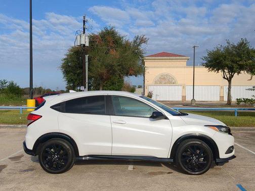 2021 Honda HR-V 2WD Sport