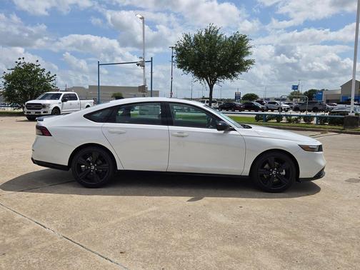 Platinum White Pearl 2026 Honda Accord Hybrid Sport-L