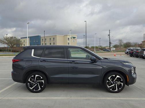 2024 Mitsubishi Outlander SE 2.5 S-AWC