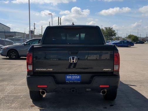 2022 Honda Ridgeline Black