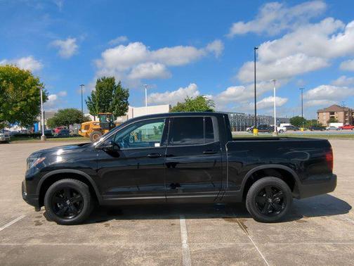 2022 Honda Ridgeline Black