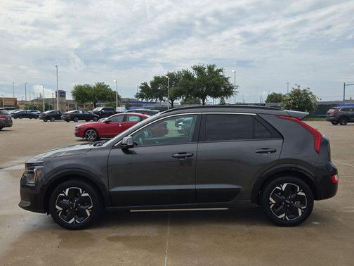 Graphite Gray 2024 Kia Niro EV Wind