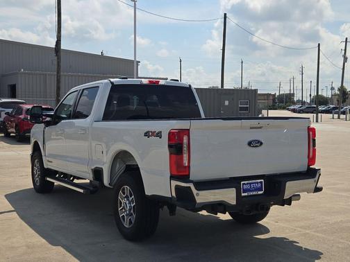 OXFORD WHITE 2025 Ford F-250 Lariat