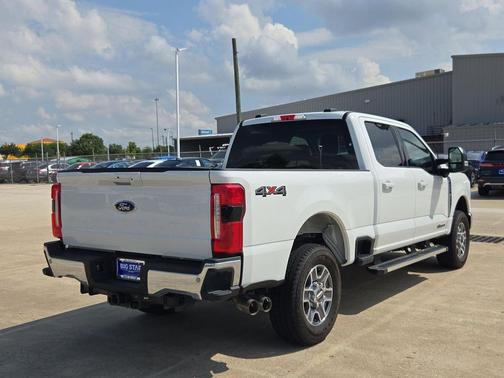 OXFORD WHITE 2025 Ford F-250 Lariat