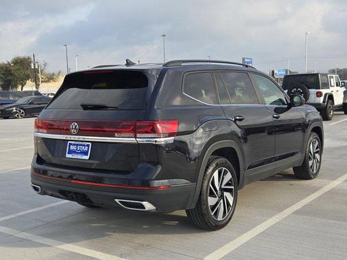 2024 Volkswagen Atlas 2.0T SE w/Technology