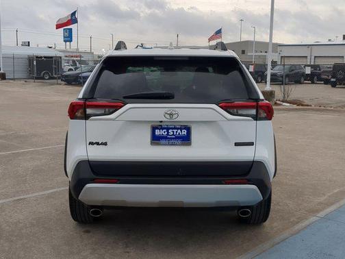 2024 Toyota RAV4 Adventure