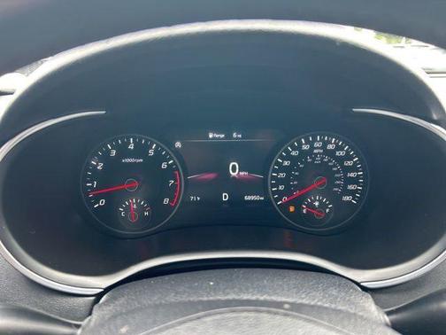 Ceramic Silver 2022 Kia Stinger GT2