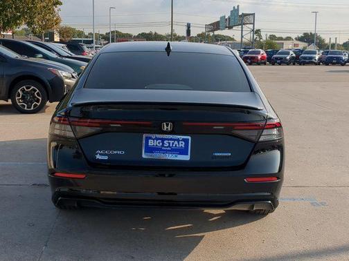 2025 Honda Accord Hybrid Base