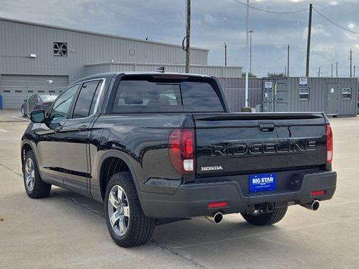 Black Metallic 2025 Honda Ridgeline RTL