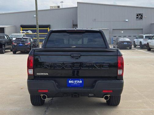Black Metallic 2025 Honda Ridgeline RTL