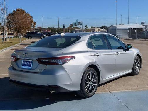 2023 Toyota Camry XLE