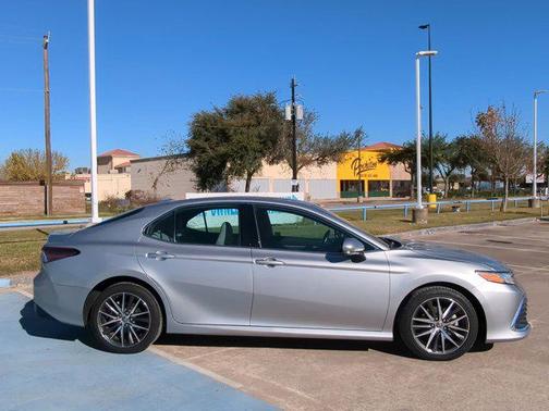 2023 Toyota Camry XLE