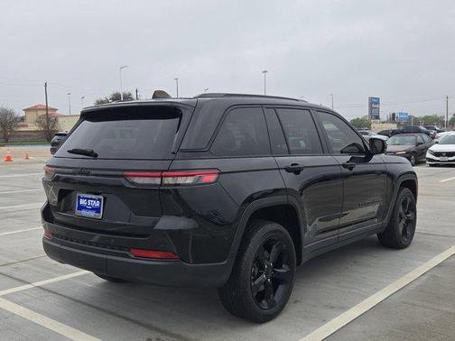 2023 Jeep Grand Cherokee Altitude