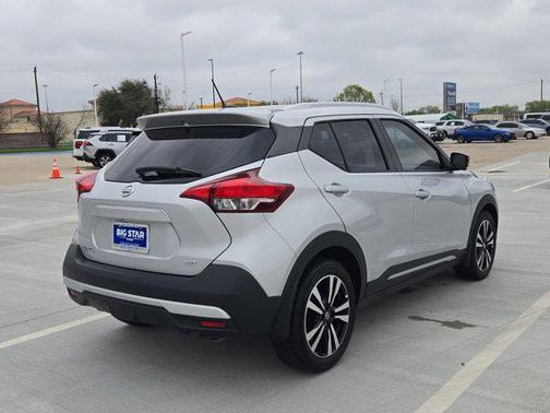 2018 Nissan Kicks SR