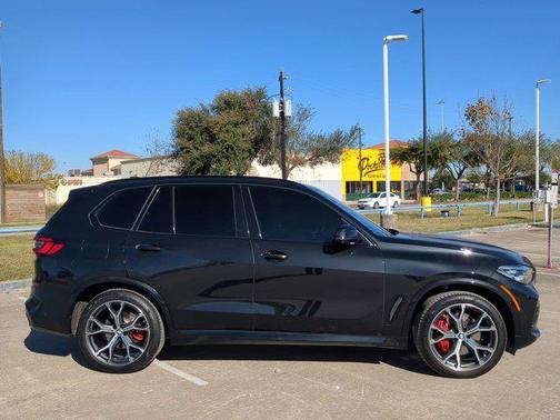 2023 BMW X5 sDrive40i