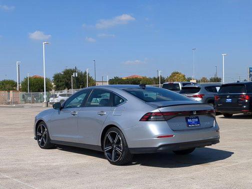 Lunar Silver Metallic 2023 Honda Accord Hybrid Sport