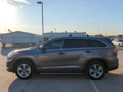 2016 Toyota Highlander Limited