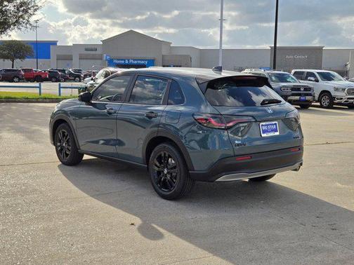 2026 Honda HR-V 2WD Sport