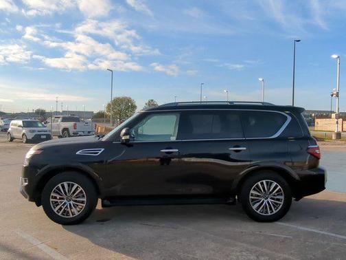 2023 Nissan Armada SL 2WD