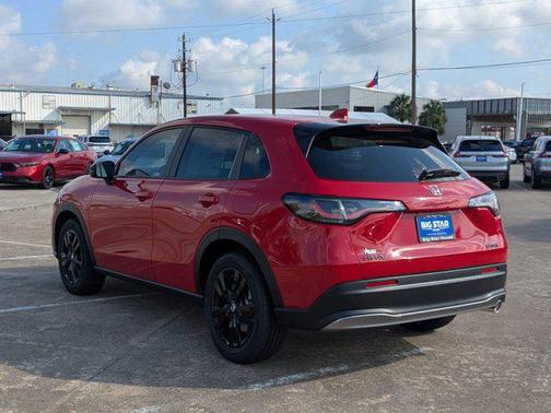 2026 Honda HR-V 2WD Sport