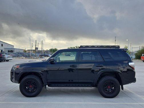 Midnight Black Metallic 2022 Toyota 4Runner TRD Pro