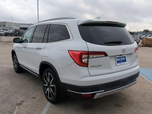 2021 Honda Pilot Touring 8-Passenger