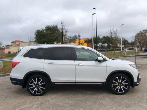 2021 Honda Pilot Touring 8-Passenger