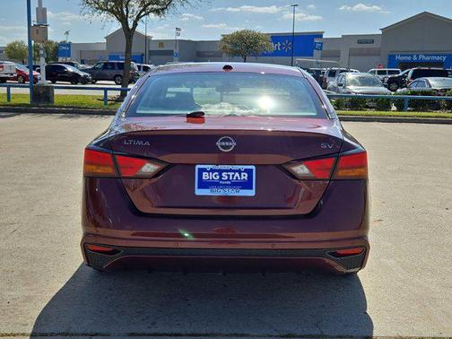 Garnet Pearl Metallic 2024 Nissan Altima 2.5 SV