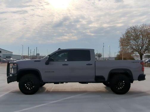 2025 Chevrolet Silverado 2500 Custom