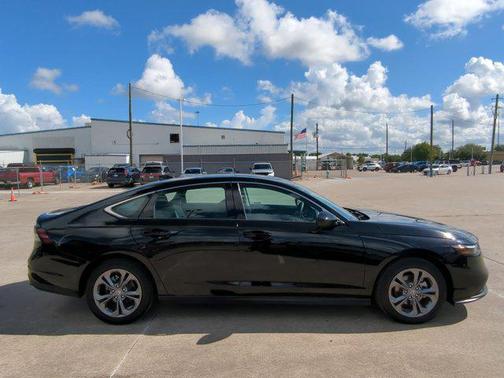 2024 Honda Accord EX 1.5T