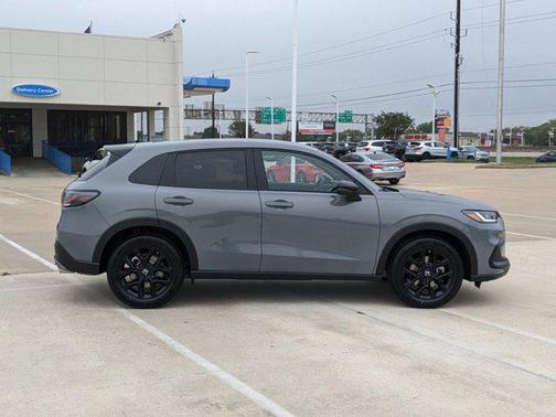 2025 Honda HR-V 2WD Sport