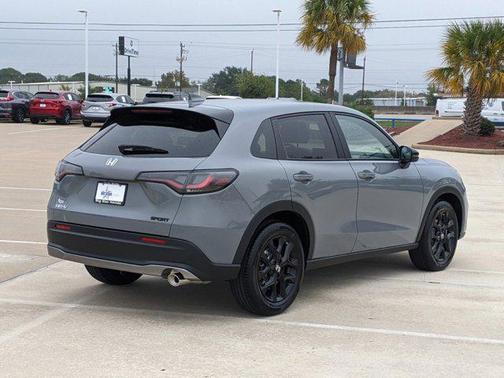 2025 Honda HR-V 2WD Sport