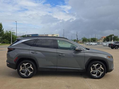 Hampton Gray 2024 Hyundai TUCSON Limited