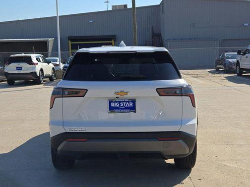 Summit White 2026 Chevrolet Equinox 1LT