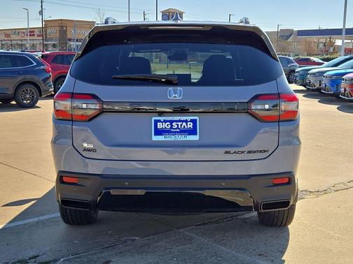 Sonic Gray Pearl 2026 Honda Pilot Black Edition