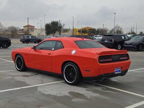 2016 Dodge Challenger R/T