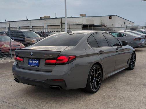 2022 BMW M550 i Xdrive