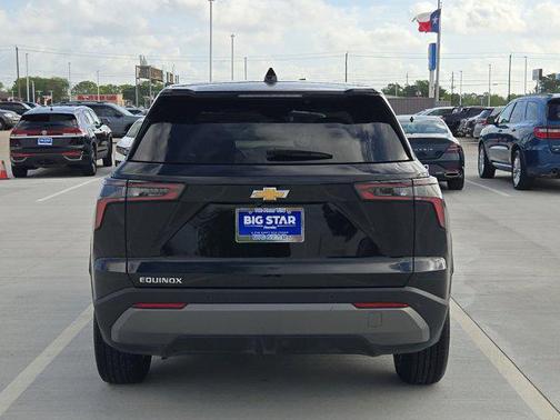Mosaic Black Metallic 2025 Chevrolet Equinox 1LT