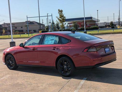 2025 Honda Accord Sport SE 1.5T