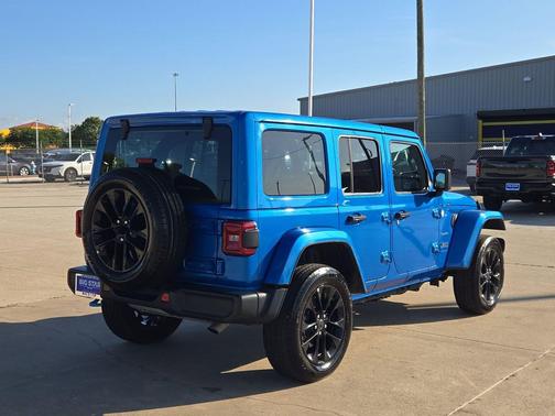 Hydro Blue Pearlcoat 2024 Jeep Wrangler 4xe Sahara
