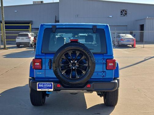 Hydro Blue Pearlcoat 2024 Jeep Wrangler 4xe Sahara