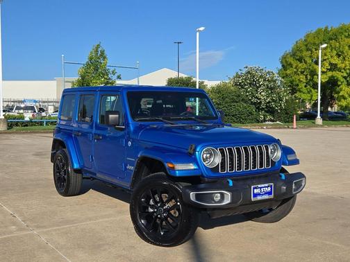 Hydro Blue Pearlcoat 2024 Jeep Wrangler 4xe Sahara