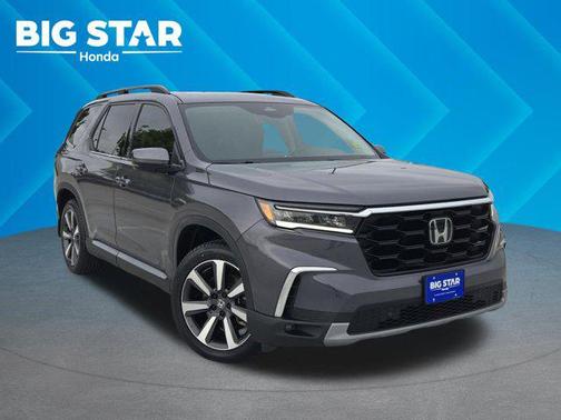 Gray 2023 Honda Pilot Touring 8-Passenger
