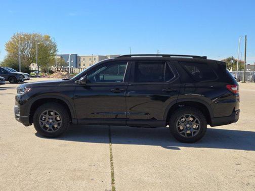 2026 Honda Pilot TrailSport