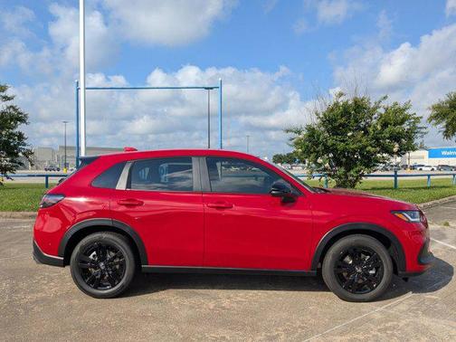 2026 Honda HR-V 2WD Sport