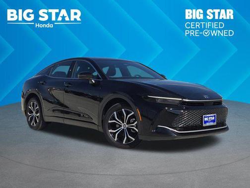 Black 2025 Toyota Crown XLE