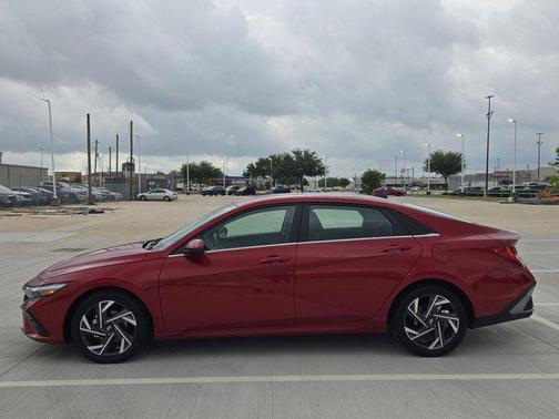 Ultimate Red 2025 Hyundai ELANTRA SEL